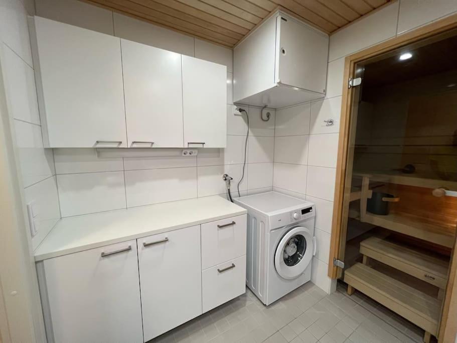 Suite - King Size Bed - Gym&Wifi - Indoor Parking 罗瓦涅米 外观 照片